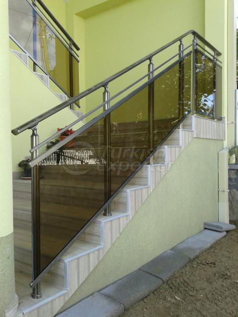 RAILING AND GLASS SYSTEM