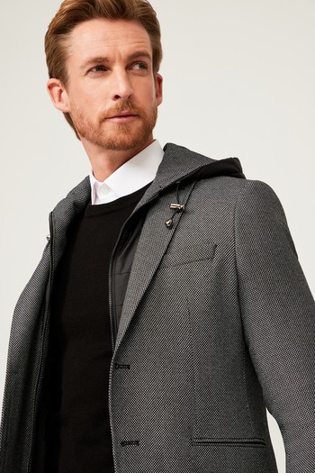 Slim Fit Hooded Eyelet Sports Jacket