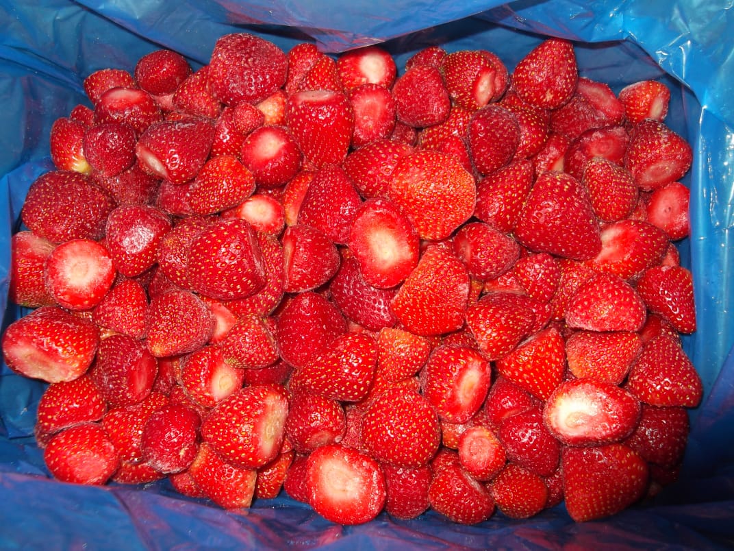 Frozen Strawberries Whole Uncalibrated 