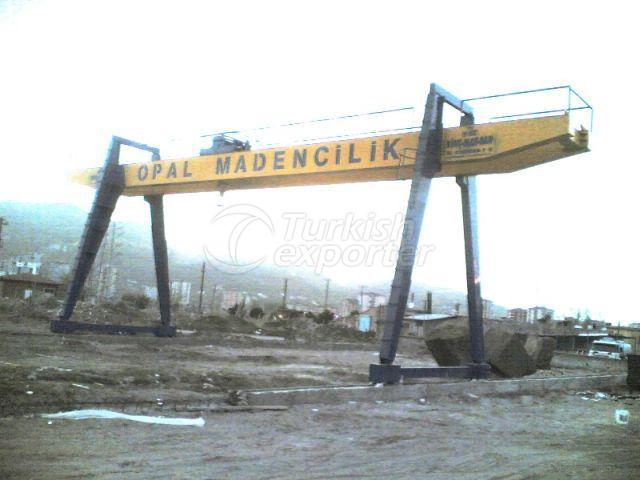 Open Field Portal Cranes 30 - 60 Ton