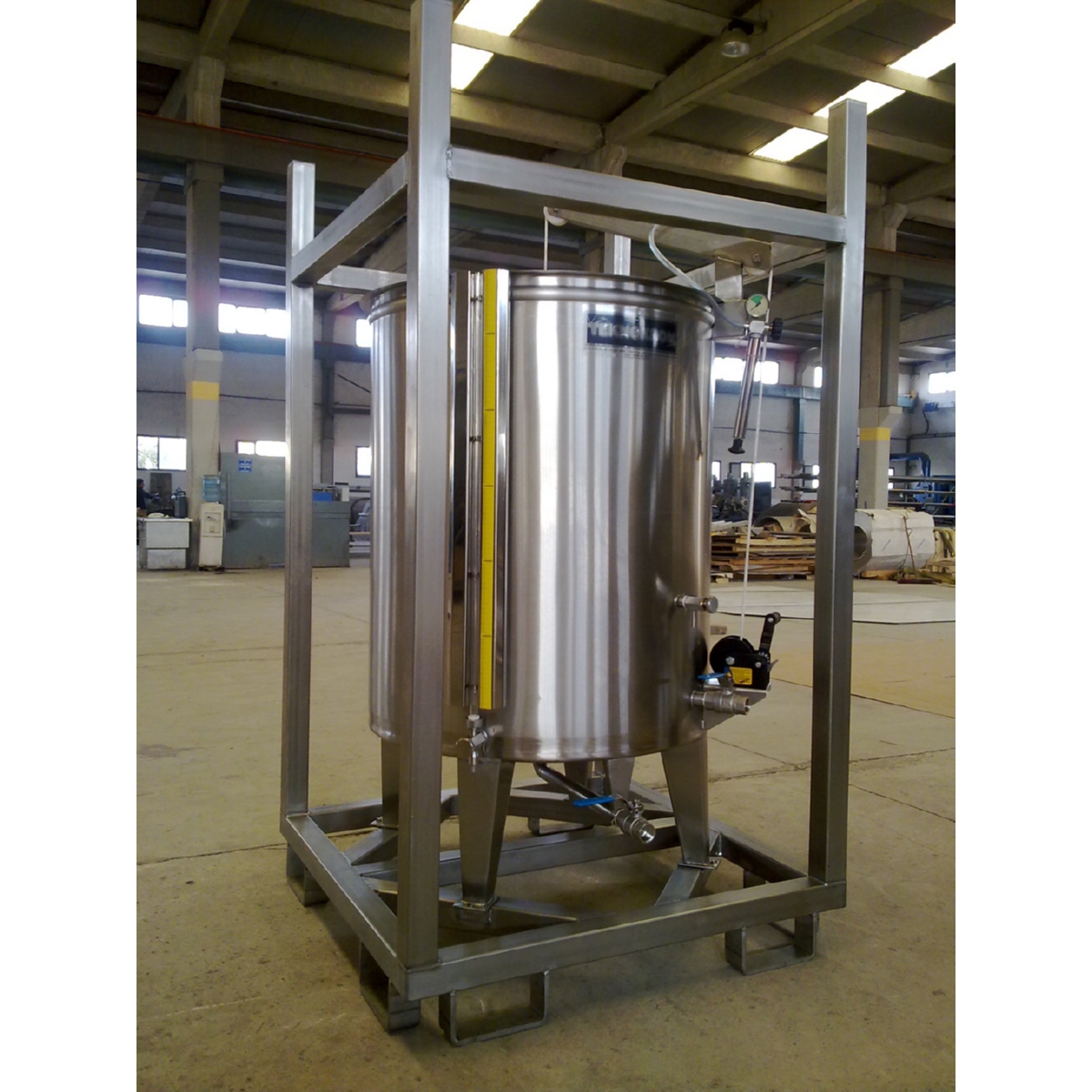 Tanks with Chassis