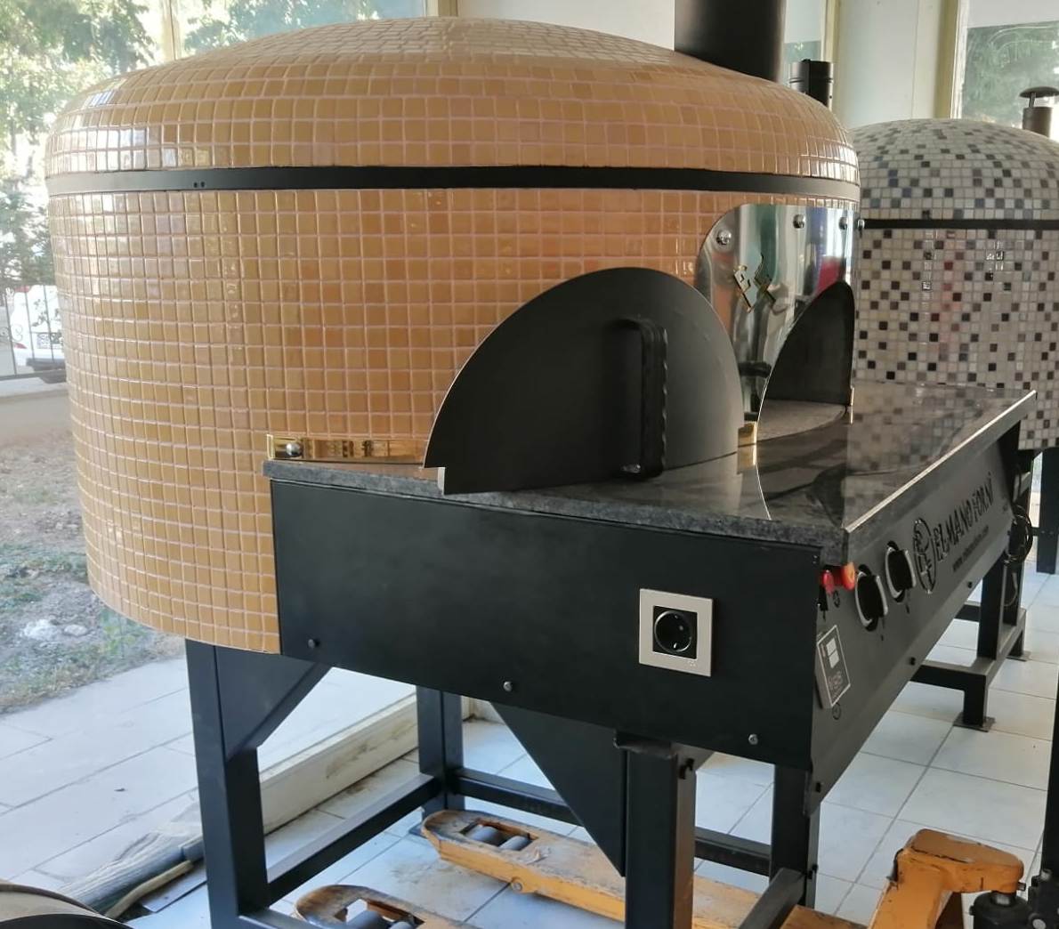 Industrial Pizza Oven