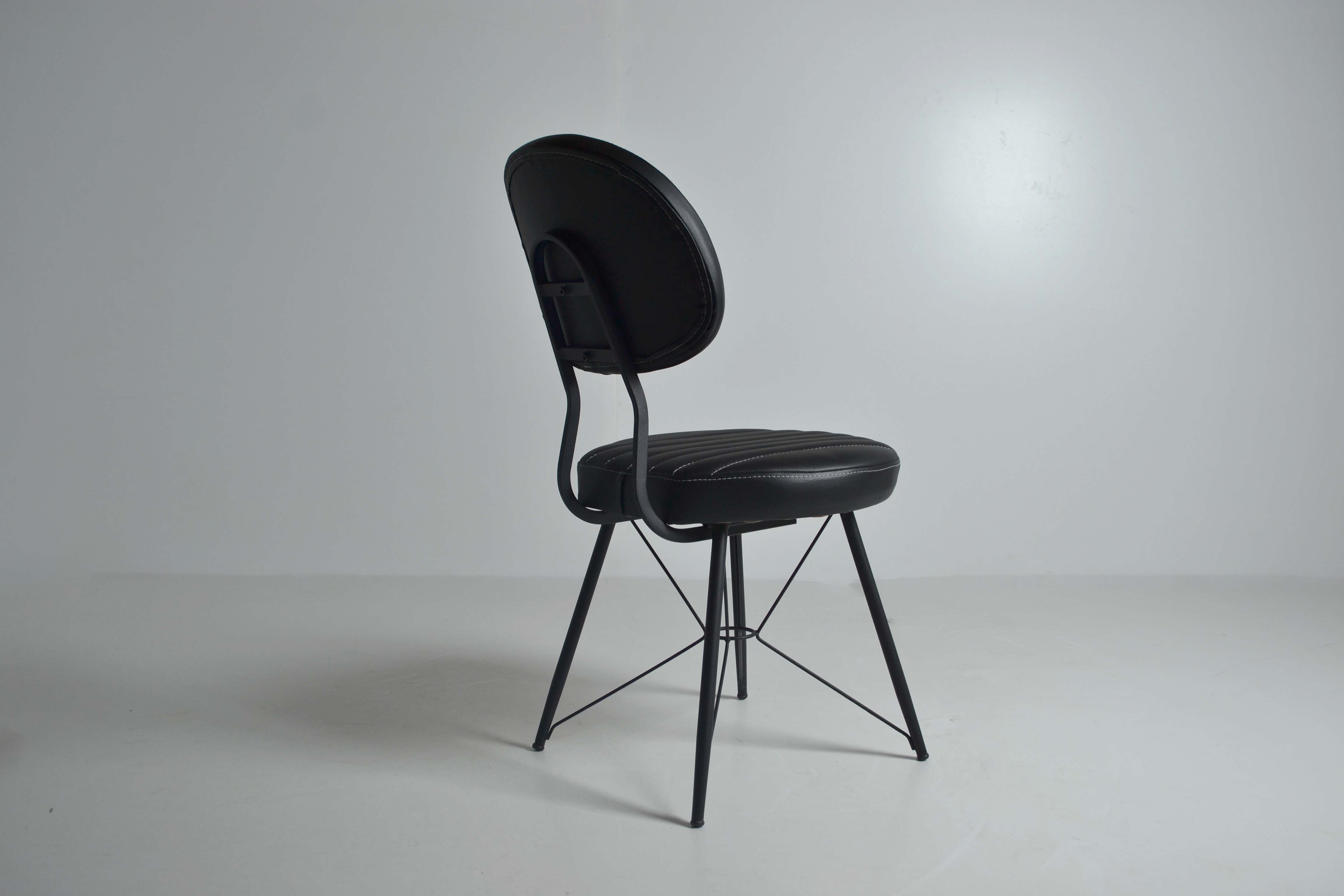 Apollo Chair