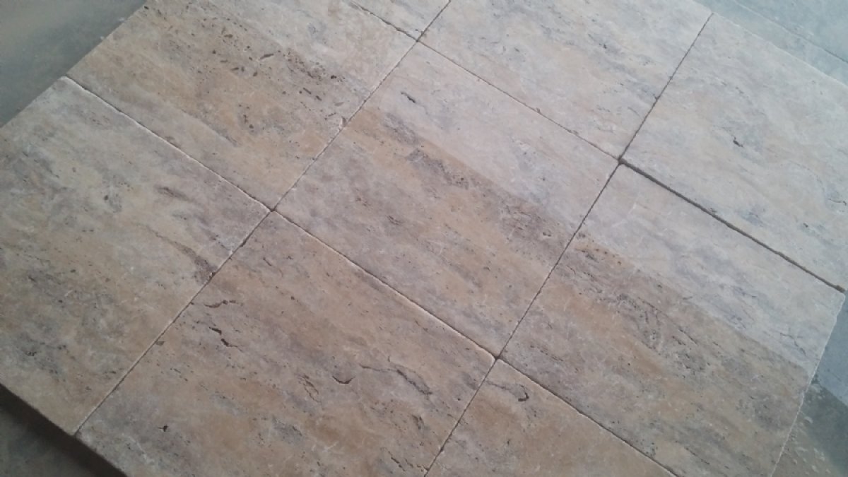 Veincut Cashmere Silver Travertine Tumbled