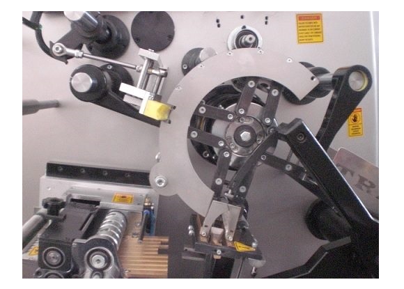 SINGLE TWIST PACKING