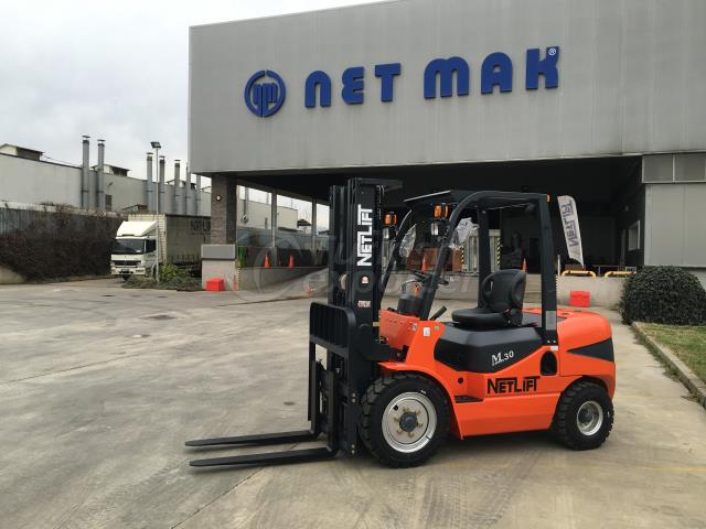 DIESEL FORKLIFT 3 ton 4.8M