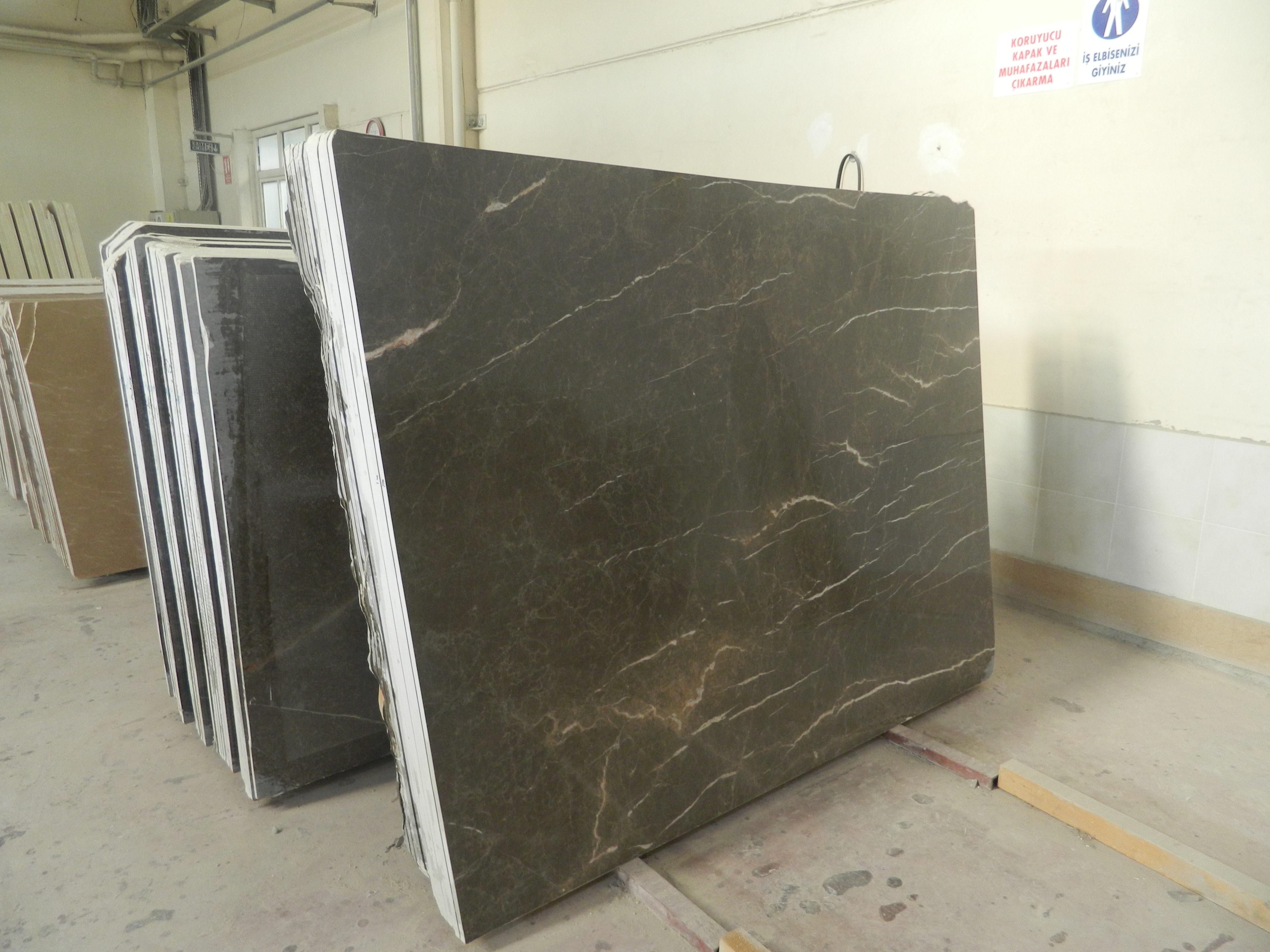 Fume Marble