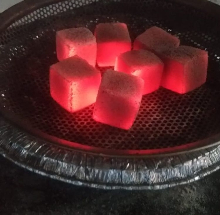 Coconut charcoal Briquettes 