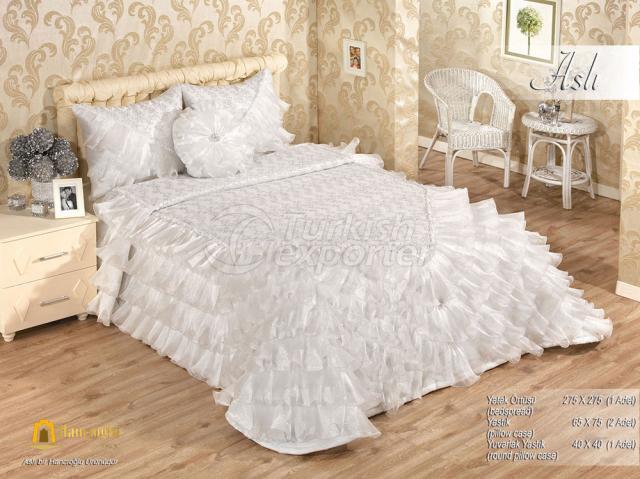 Asli Bedspread Set