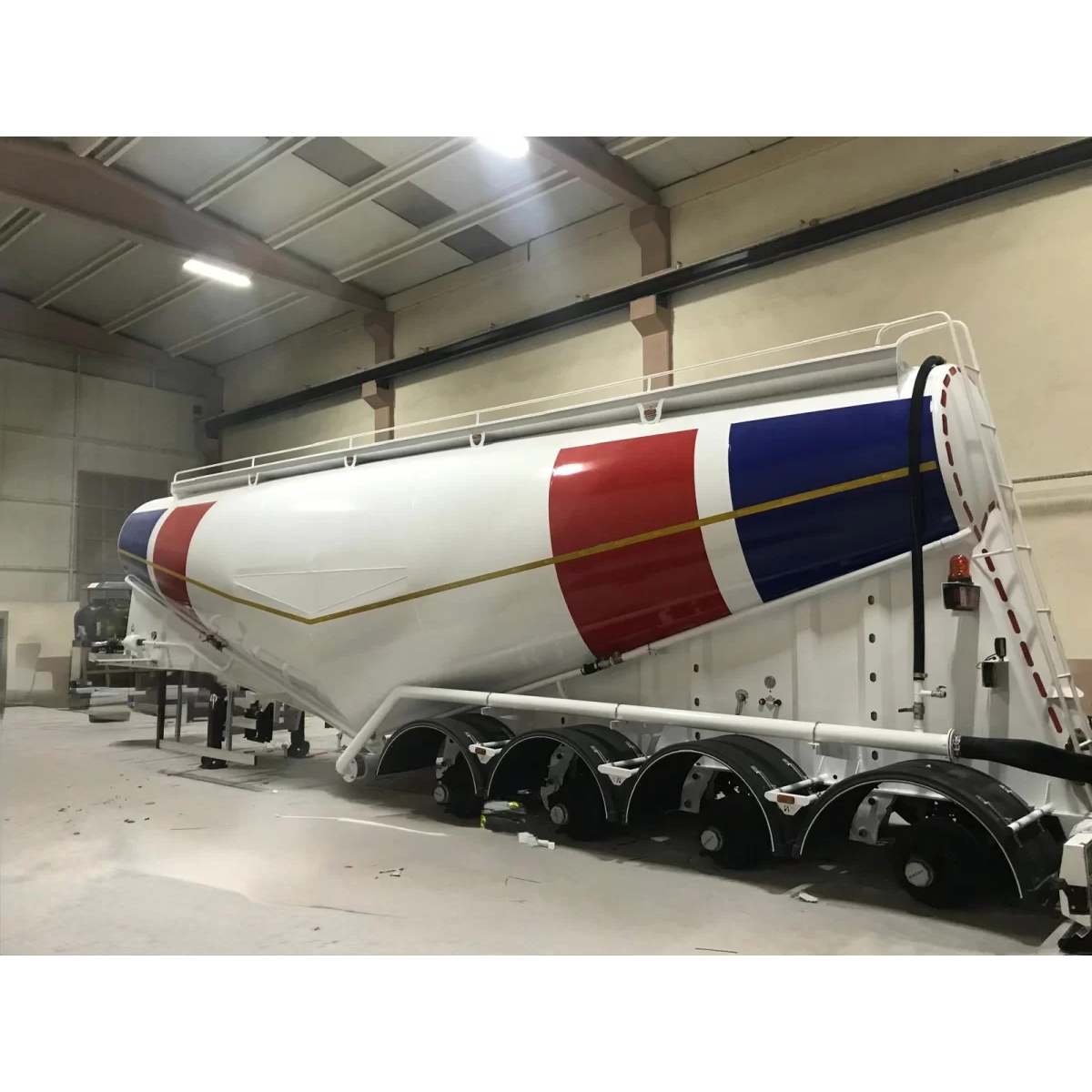 Bulk Trailer