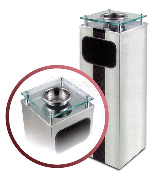 Square Ashtray With Glass