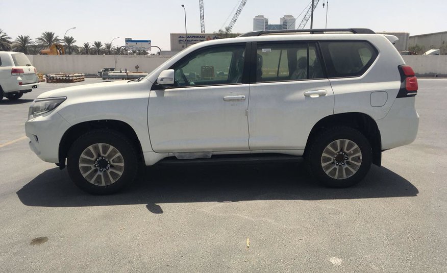 LAND CRUISER PRADO TX.L 4.0L PETROL 2020