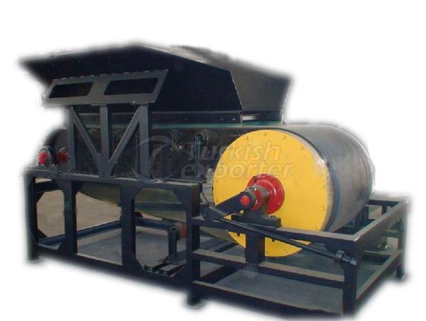 magnetic separator for lump ore