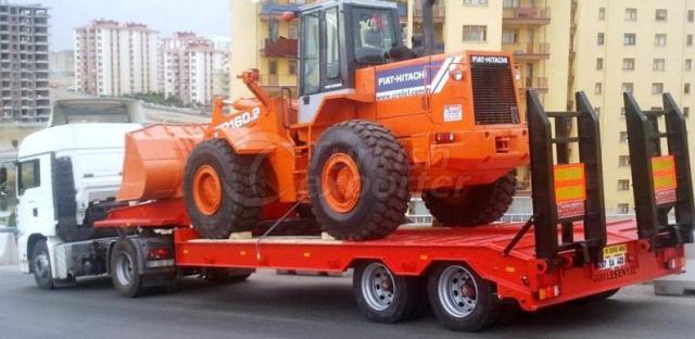 Low Loader With 2 Axles