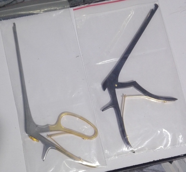 Biopsy forceps