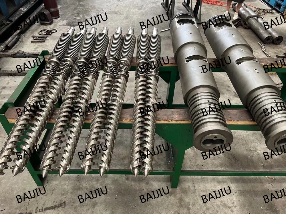 Conical twin screw barrel