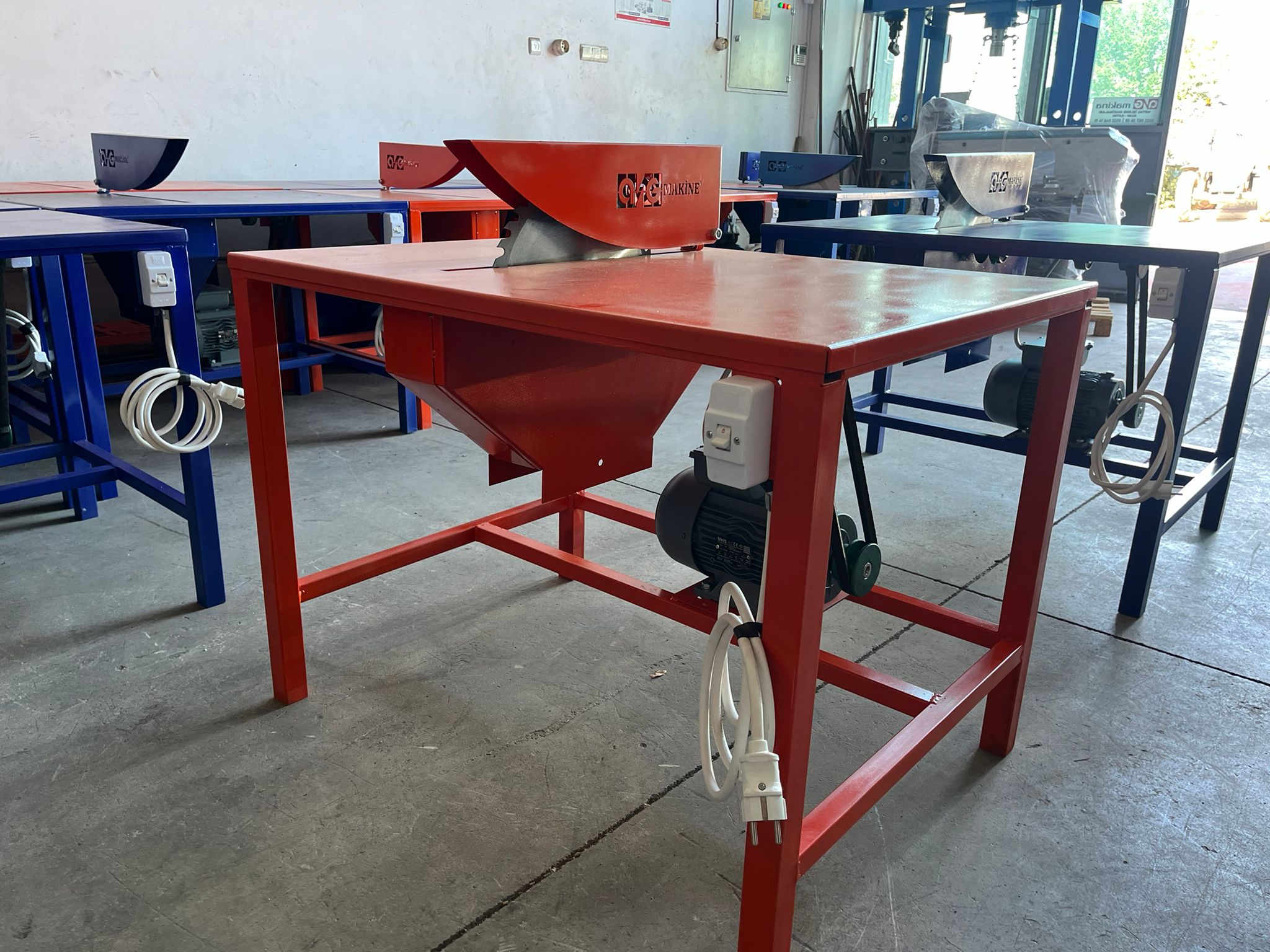 wood and bone cutting machine